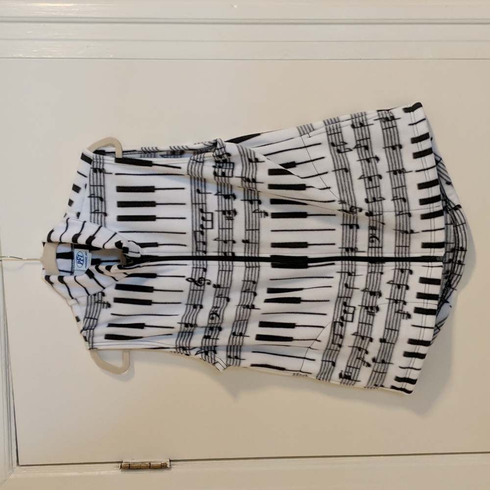 Cozy piano vest